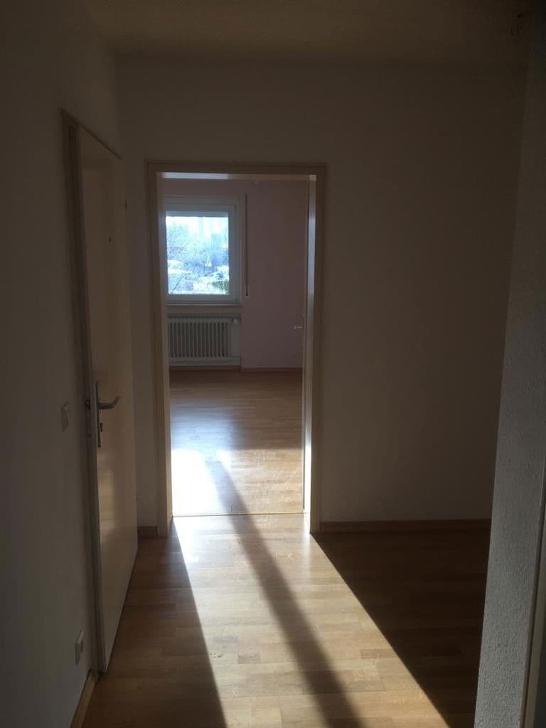 Pronájem bytu 4+1 102 m², Stettinweg, Biberach an der Riß, Bádensko-Württembersko Pronájem bytu 4+1 102 m², Stettinweg, Biberach an der Riß, Bádensko-Württembersko