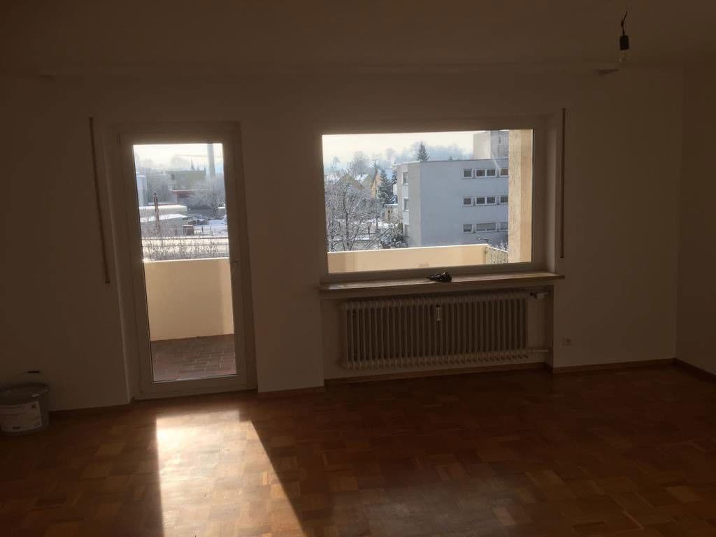 Pronájem bytu 4+1 102 m², Stettinweg, Biberach an der Riß, Bádensko-Württembersko Pronájem bytu 4+1 102 m², Stettinweg, Biberach an der Riß, Bádensko-Württembersko