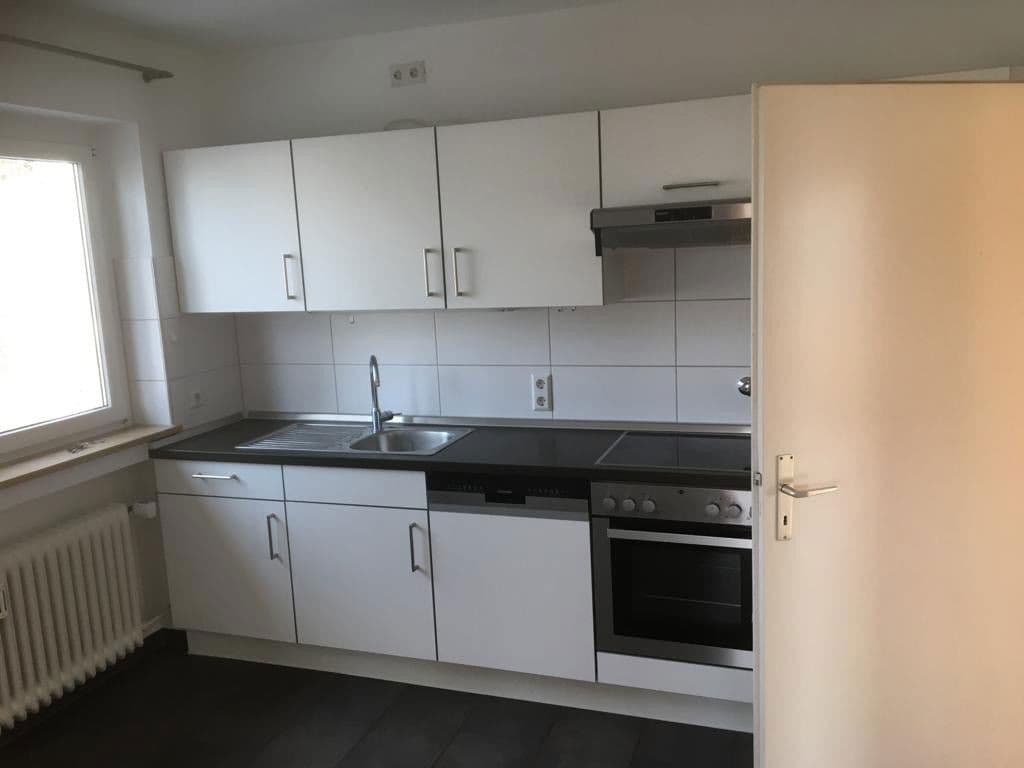 Pronájem bytu 4+1 102 m², Stettinweg, Biberach an der Riß, Bádensko-Württembersko Pronájem bytu 4+1 102 m², Stettinweg, Biberach an der Riß, Bádensko-Württembersko