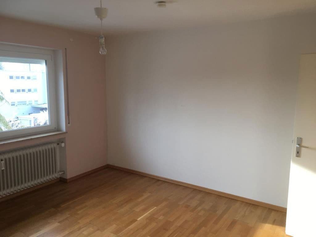 Pronájem bytu 4+1 102 m², Stettinweg, Biberach an der Riß, Bádensko-Württembersko Pronájem bytu 4+1 102 m², Stettinweg, Biberach an der Riß, Bádensko-Württembersko