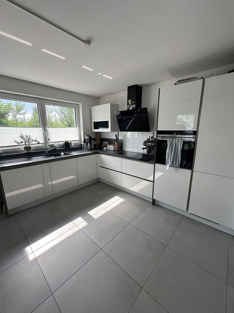 Pronájem bytu 3+1 82 m², Viersen, Severní Porýní-Vestfálsko Pronájem bytu 3+1 82 m², Viersen, Severní Porýní-Vestfálsko