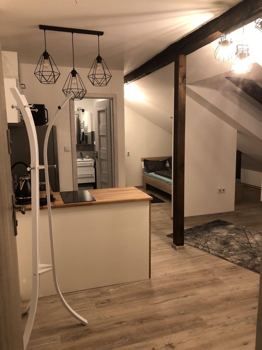Pronájem bytu Garsoniéra 36 m², U Vršovického nádraží, Praha, Praha Pronájem bytu Garsoniéra 36 m², U Vršovického nádraží, Praha, Praha