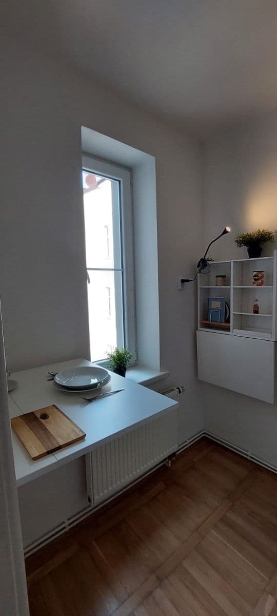 Prodej bytu 1+kk 41 m², Pod Labuťkou, Praha, Praha Prodej bytu 1+kk 41 m², Pod Labuťkou, Praha, Praha