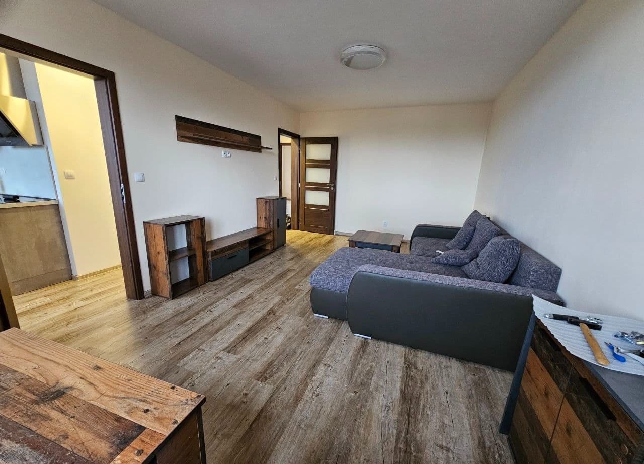Pronájem bytu 2+1 60 m², Východní, Karlovy Vary, Karlovarský kraj Pronájem bytu 2+1 60 m², Východní, Karlovy Vary, Karlovarský kraj