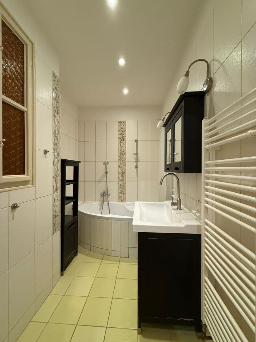 Pronájem bytu 3+1 98 m², Slovinská, Praha, Praha Pronájem bytu 3+1 98 m², Slovinská, Praha, Praha