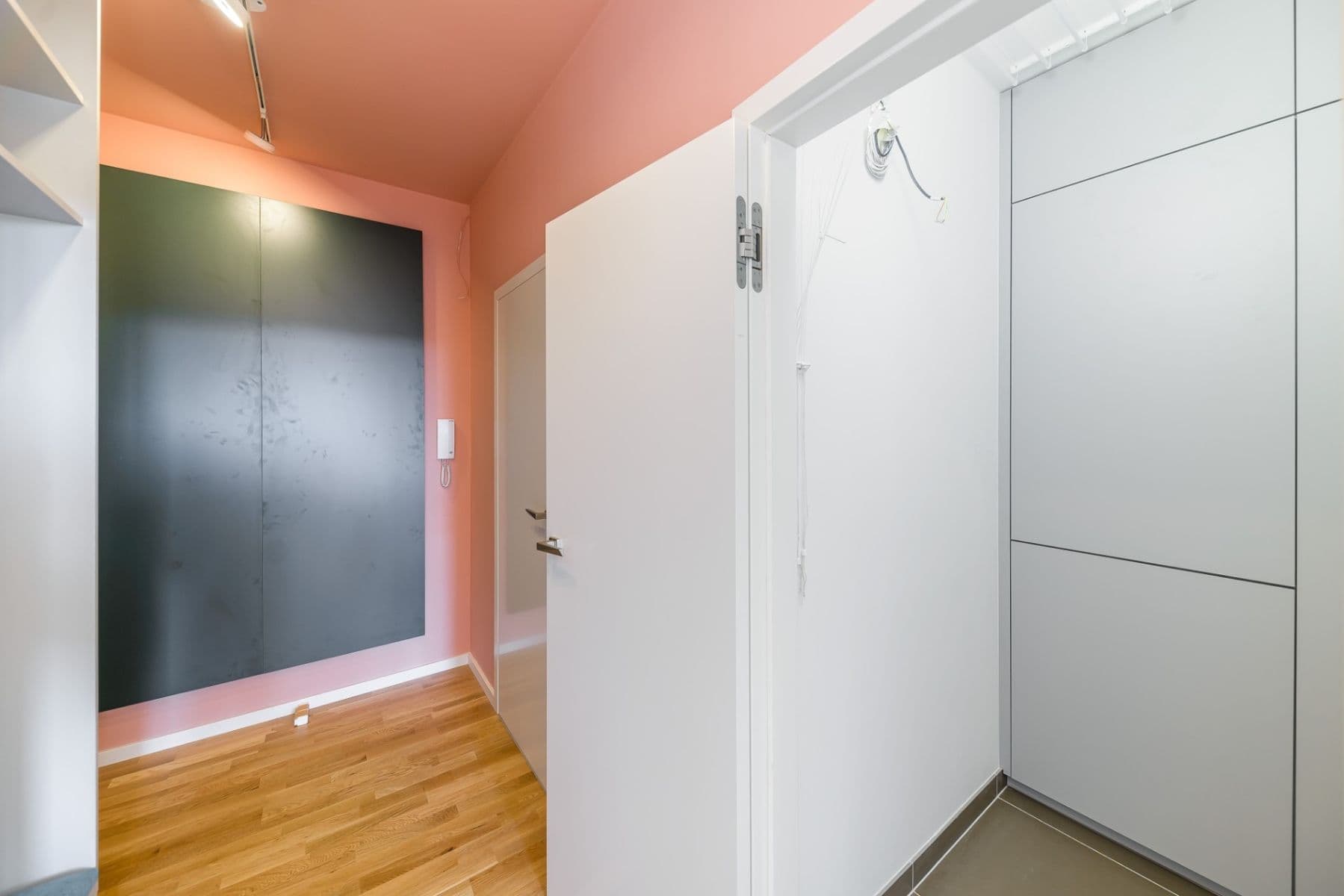 Pronájem bytu 2+kk 63 m², Na Farkáně Ⅰ, Praha, Praha Pronájem bytu 2+kk 63 m², Na Farkáně Ⅰ, Praha, Praha