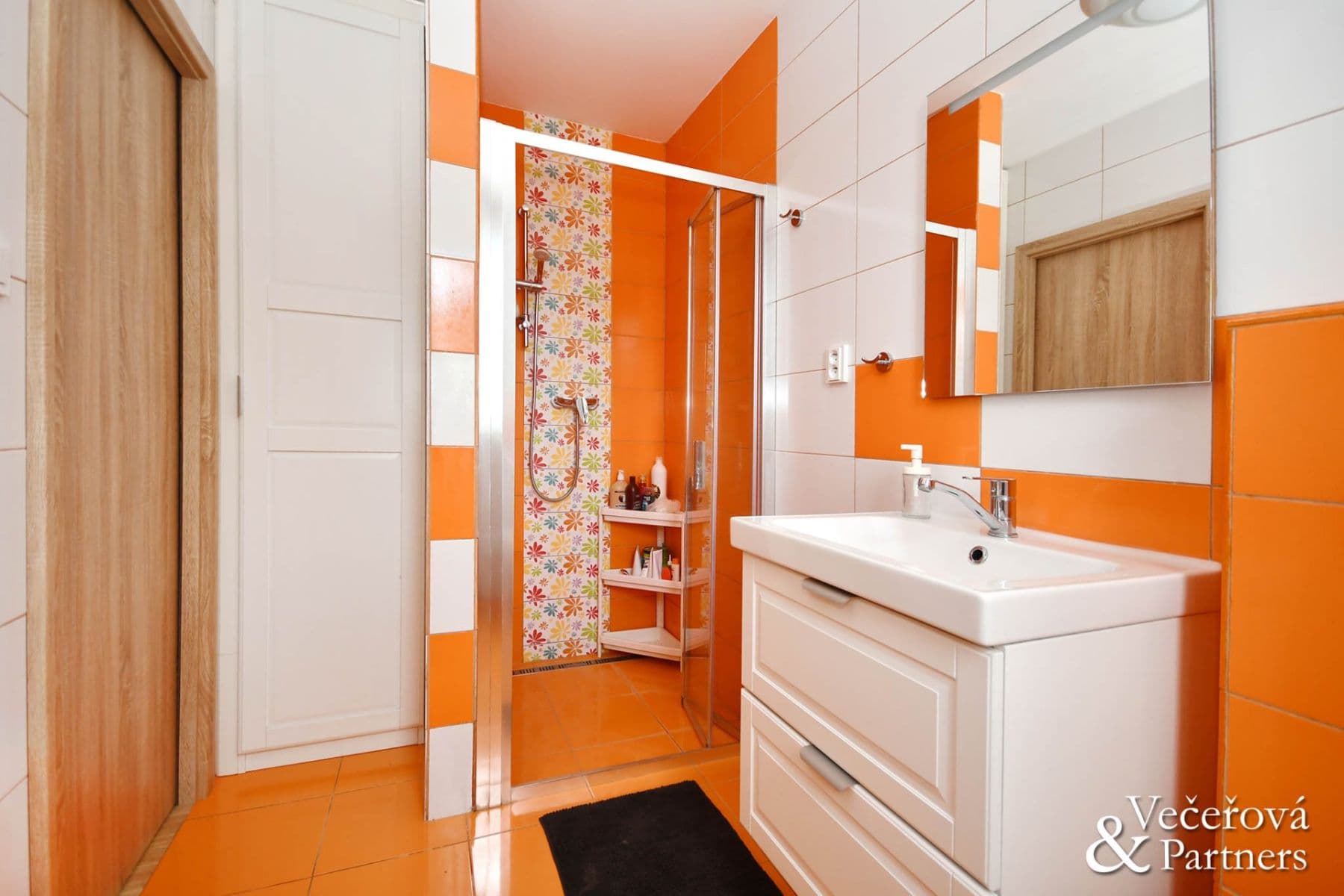 Prodej domu 149 m², pozemek 702 m², Mozartova, Říčany, Středočeský kraj Prodej domu 149 m², pozemek 702 m², Mozartova, Říčany, Středočeský kraj