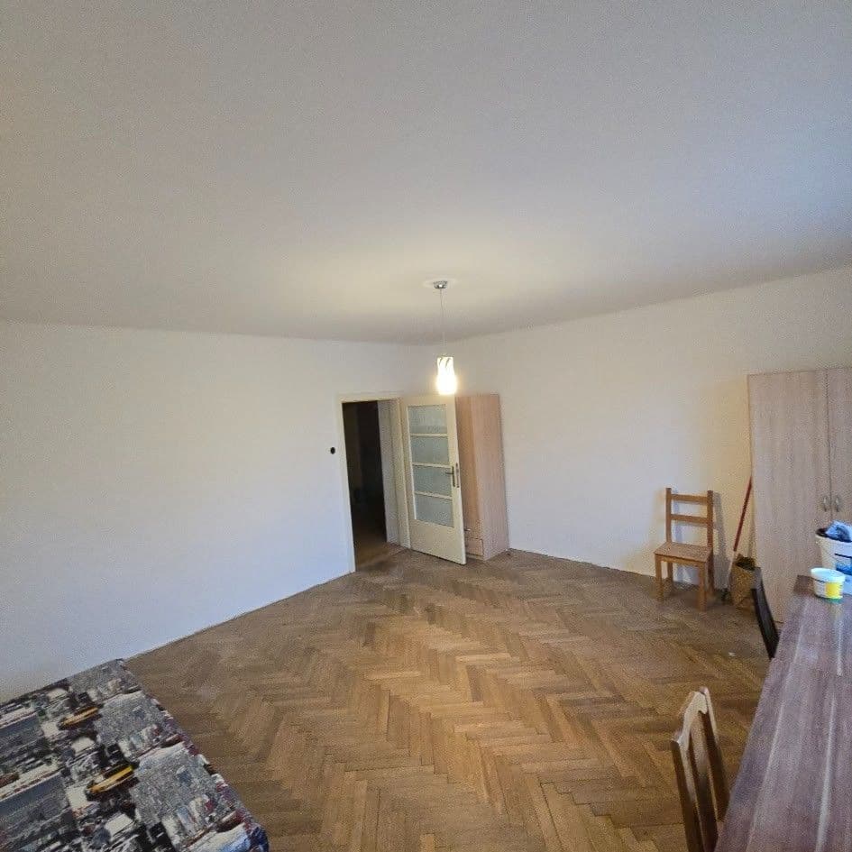 Pronájem bytu 3+1 100 m², Vážného, Brno, Jihomoravský kraj Pronájem bytu 3+1 100 m², Vážného, Brno, Jihomoravský kraj