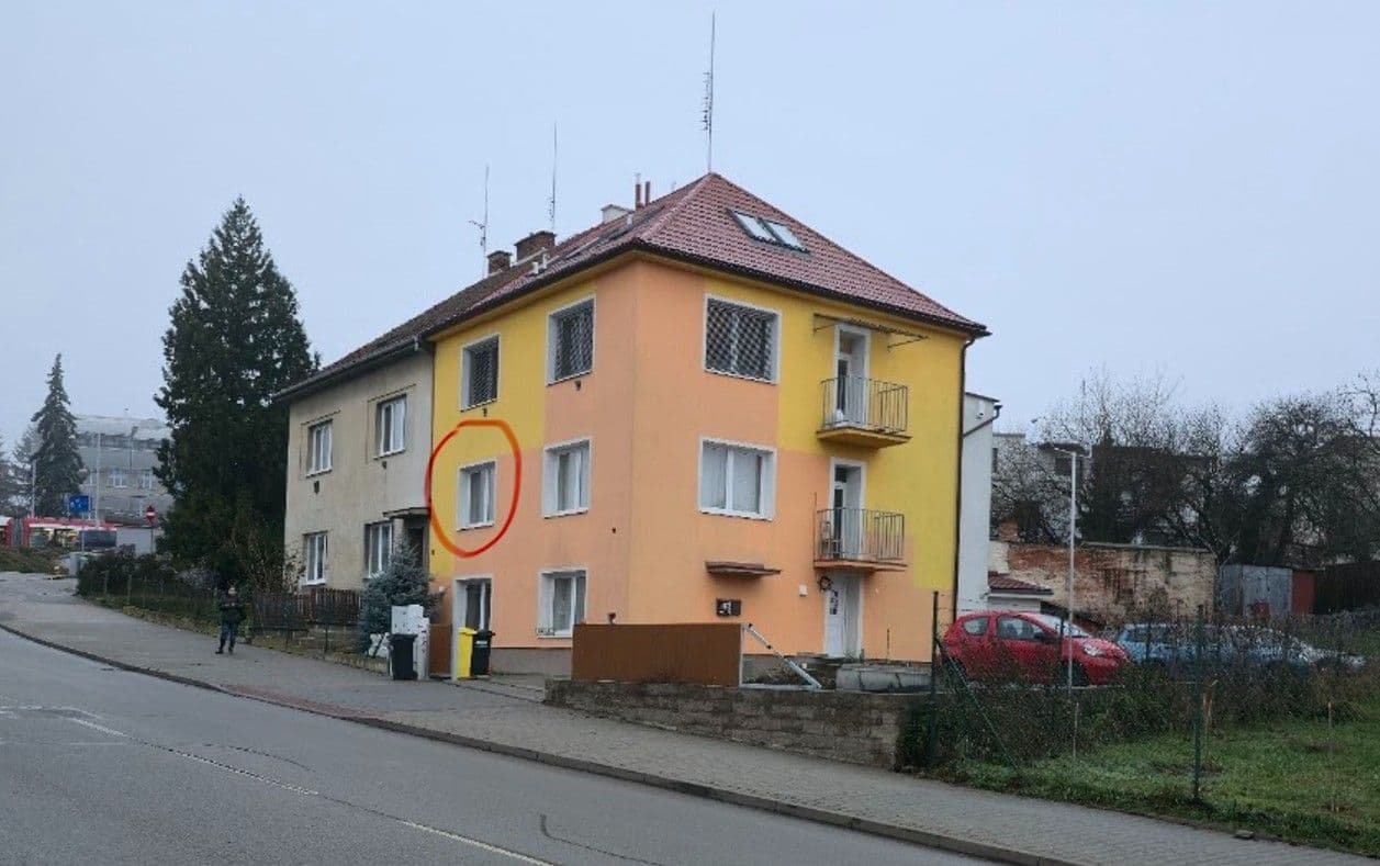 Pronájem bytu 3+1 100 m², Vážného, Brno, Jihomoravský kraj Pronájem bytu 3+1 100 m², Vážného, Brno, Jihomoravský kraj