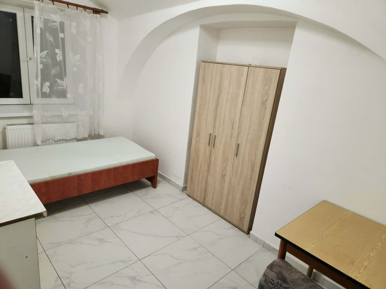 Pronájem bytu 2+1 45 m², Masarykovo nám., Přeštice, Plzeňský kraj Pronájem bytu 2+1 45 m², Masarykovo nám., Přeštice, Plzeňský kraj