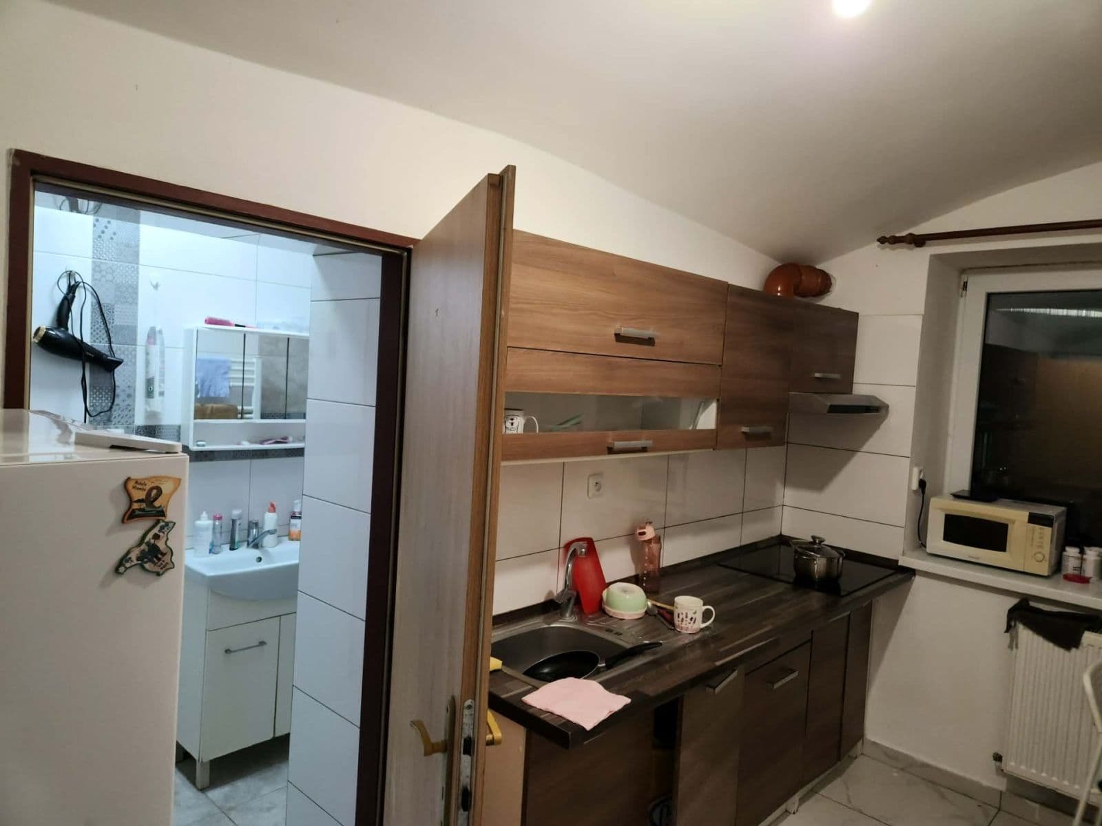 Pronájem bytu 2+1 45 m², Masarykovo nám., Přeštice, Plzeňský kraj Pronájem bytu 2+1 45 m², Masarykovo nám., Přeštice, Plzeňský kraj