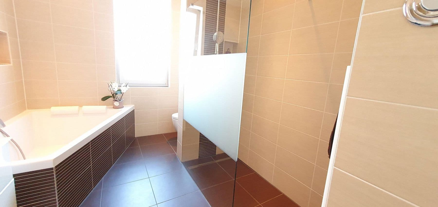 Pronájem bytu 4+kk 142 m², Frankfurt am Main, Hessen Pronájem bytu 4+kk 142 m², Frankfurt am Main, Hessen