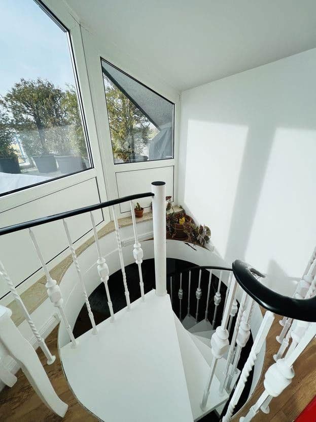 Prodej bytu 3+1 75 m², Hitlstrasse 7, München, Bavorsko Prodej bytu 3+1 75 m², Hitlstrasse 7, München, Bavorsko