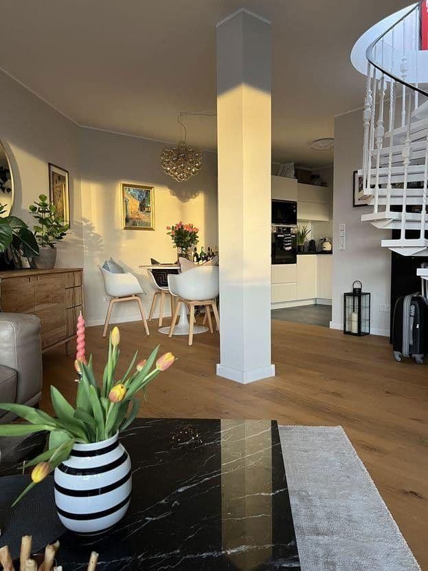 Prodej bytu 3+1 75 m², Hitlstrasse 7, München, Bavorsko Prodej bytu 3+1 75 m², Hitlstrasse 7, München, Bavorsko