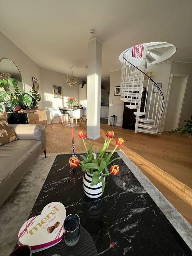 Prodej bytu 3+1 75 m², Hitlstrasse 7, München, Bavorsko Prodej bytu 3+1 75 m², Hitlstrasse 7, München, Bavorsko