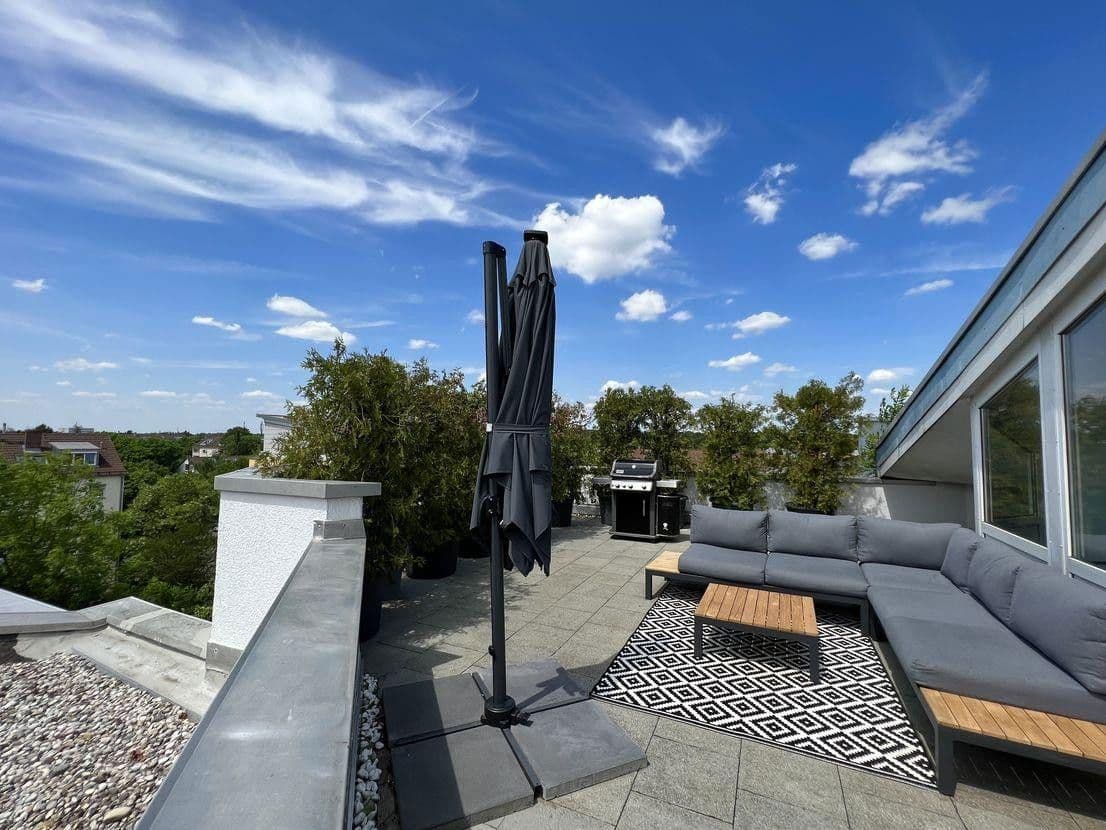 Prodej bytu 3+1 75 m², Hitlstrasse 7, München, Bavorsko Prodej bytu 3+1 75 m², Hitlstrasse 7, München, Bavorsko