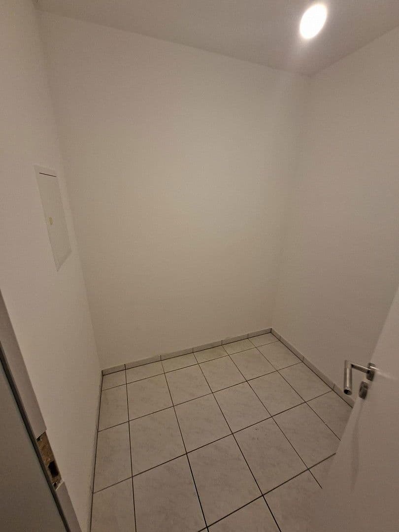 Pronájem bytu 3+1 94 m², Voßrather Str. 2a, Moers, Severní Porýní-Vestfálsko Pronájem bytu 3+1 94 m², Voßrather Str. 2a, Moers, Severní Porýní-Vestfálsko