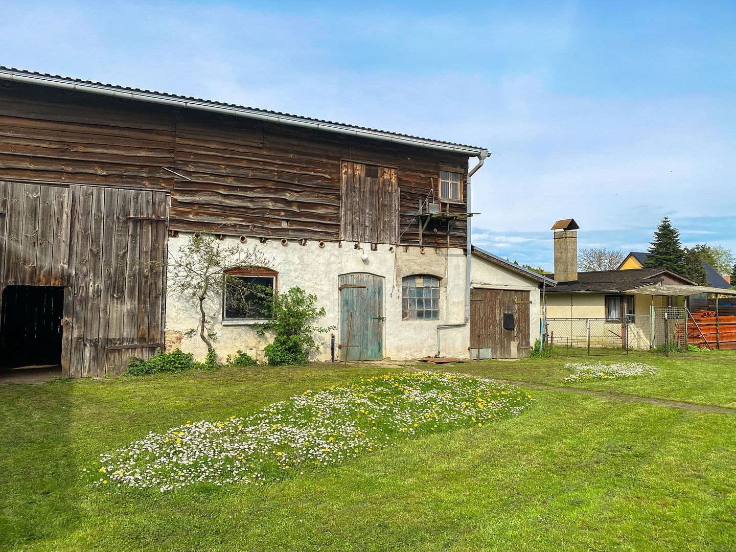 Prodej domu 138 m², pozemek 1.809 m², Neuburg, Mecklenburg-Vorpommern Prodej domu 138 m², pozemek 1.809 m², Neuburg, Mecklenburg-Vorpommern