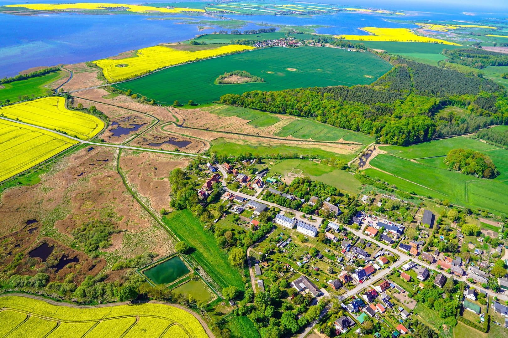 Prodej domu 138 m², pozemek 1.809 m², Neuburg, Mecklenburg-Vorpommern Prodej domu 138 m², pozemek 1.809 m², Neuburg, Mecklenburg-Vorpommern