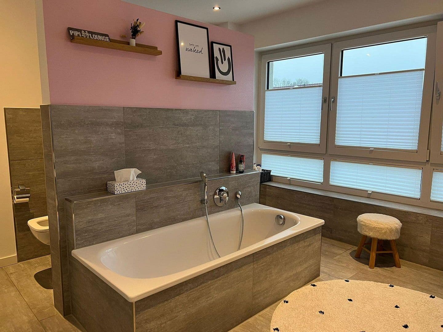 Prodej domu 164 m², pozemek 849 m², Haselünne, Dolní Sasko Prodej domu 164 m², pozemek 849 m², Haselünne, Dolní Sasko