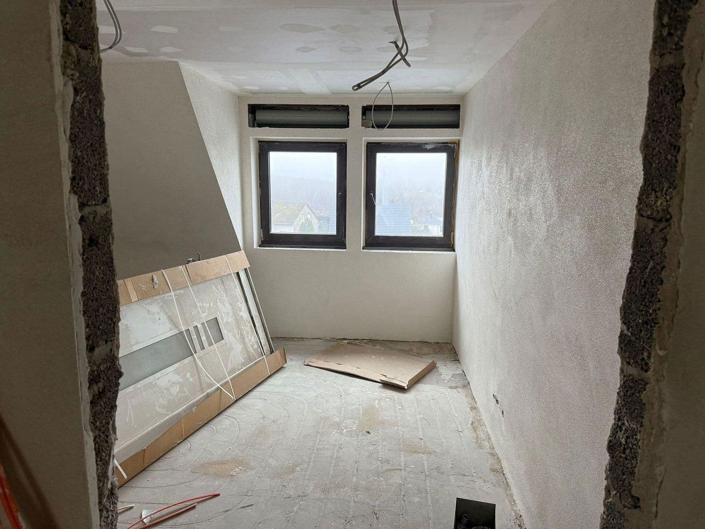 Pronájem bytu 4+1 115 m², Norath, Porýní-Falc Pronájem bytu 4+1 115 m², Norath, Porýní-Falc