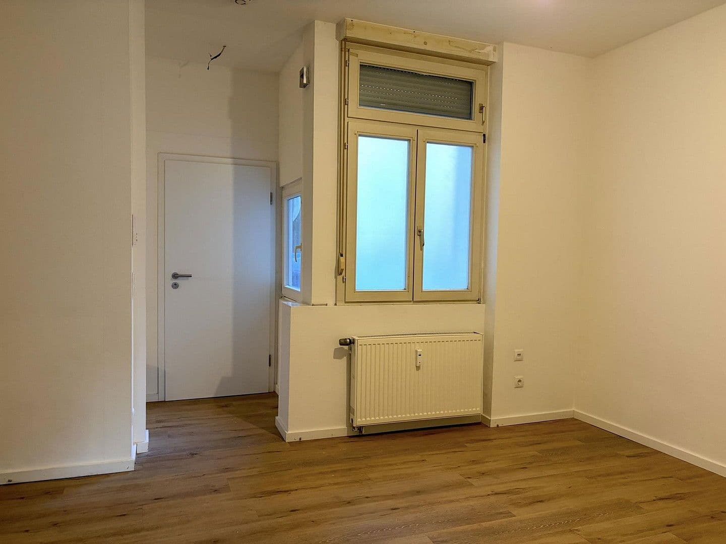 Pronájem bytu 2+1 65 m², Rheinstr. 39, Baden-Baden, Bádensko-Württembersko Pronájem bytu 2+1 65 m², Rheinstr. 39, Baden-Baden, Bádensko-Württembersko