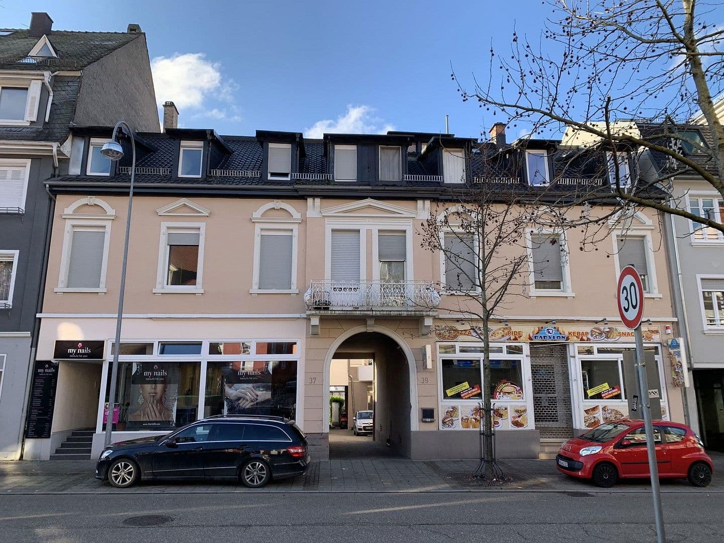 Pronájem bytu 2+1 65 m², Rheinstr. 39, Baden-Baden, Bádensko-Württembersko Pronájem bytu 2+1 65 m², Rheinstr. 39, Baden-Baden, Bádensko-Württembersko