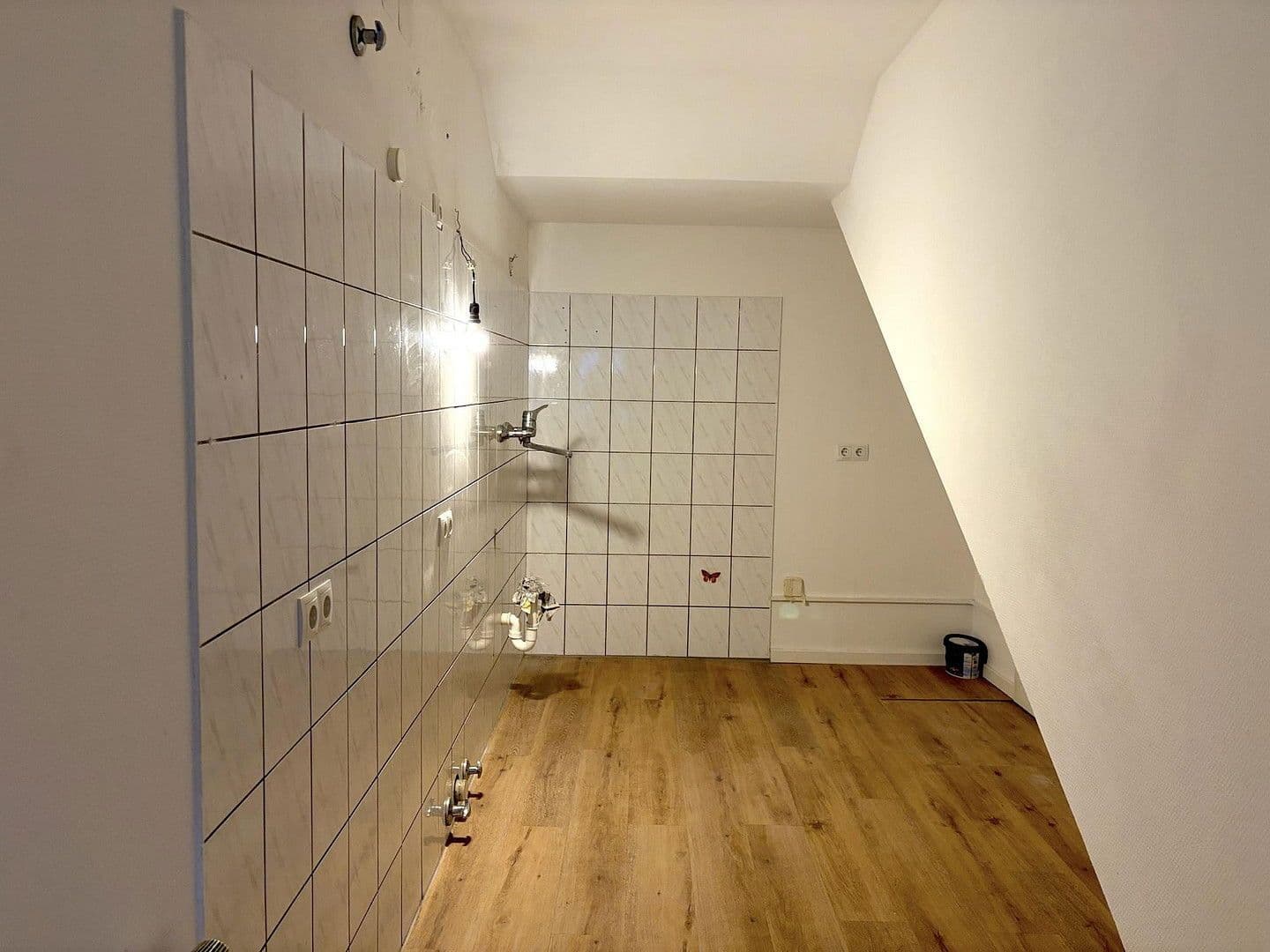 Pronájem bytu 2+1 65 m², Rheinstr. 39, Baden-Baden, Bádensko-Württembersko Pronájem bytu 2+1 65 m², Rheinstr. 39, Baden-Baden, Bádensko-Württembersko