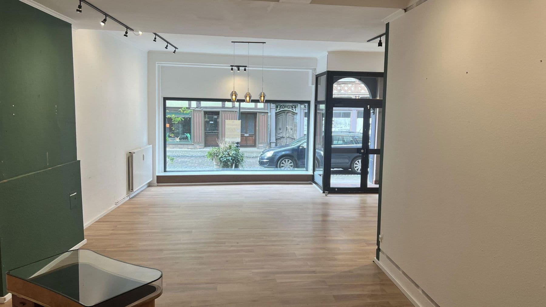 Pronájem nebytového prostoru 102 m², Burgstraße 15, Hann. Münden, Dolní Sasko Pronájem nebytového prostoru 102 m², Burgstraße 15, Hann. Münden, Dolní Sasko