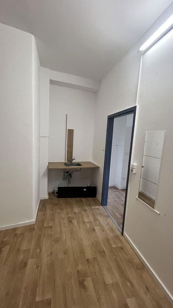 Pronájem nebytového prostoru 102 m², Burgstraße 15, Hann. Münden, Dolní Sasko Pronájem nebytového prostoru 102 m², Burgstraße 15, Hann. Münden, Dolní Sasko