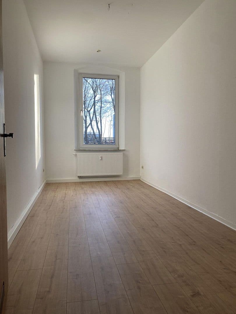 Pronájem bytu 3+1 94 m², Hof, Bavorsko Pronájem bytu 3+1 94 m², Hof, Bavorsko