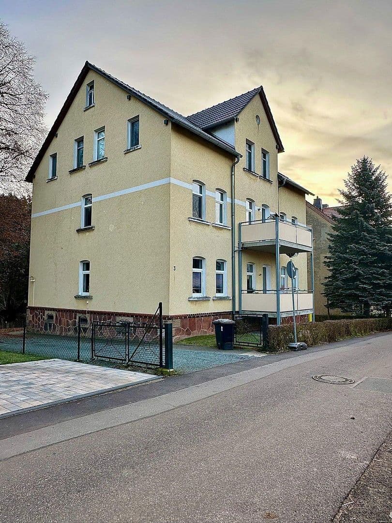 Pronájem bytu 2+1 48 m², Schafgartenweg 3, Lichtenstein/Sachsen, Sasko Pronájem bytu 2+1 48 m², Schafgartenweg 3, Lichtenstein/Sachsen, Sasko