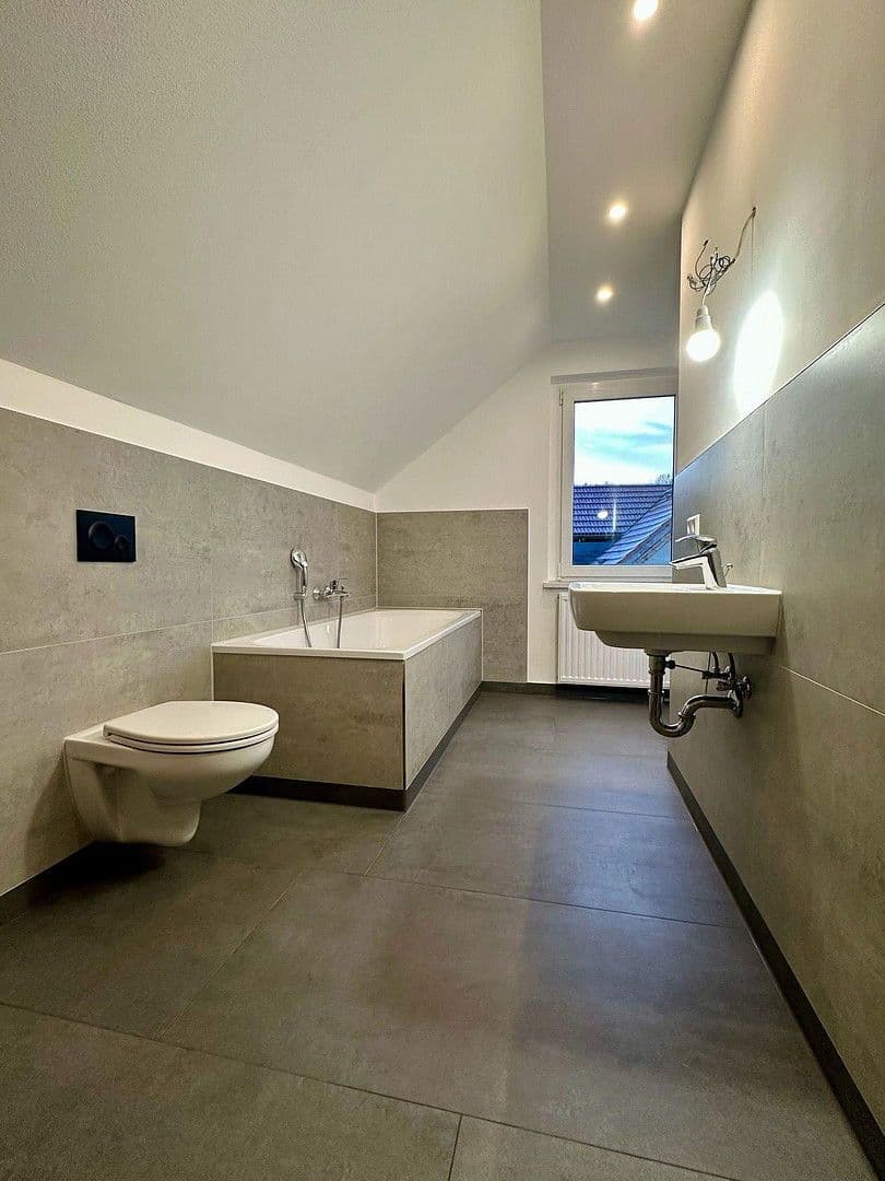 Pronájem bytu 2+1 48 m², Schafgartenweg 3, Lichtenstein/Sachsen, Sasko Pronájem bytu 2+1 48 m², Schafgartenweg 3, Lichtenstein/Sachsen, Sasko