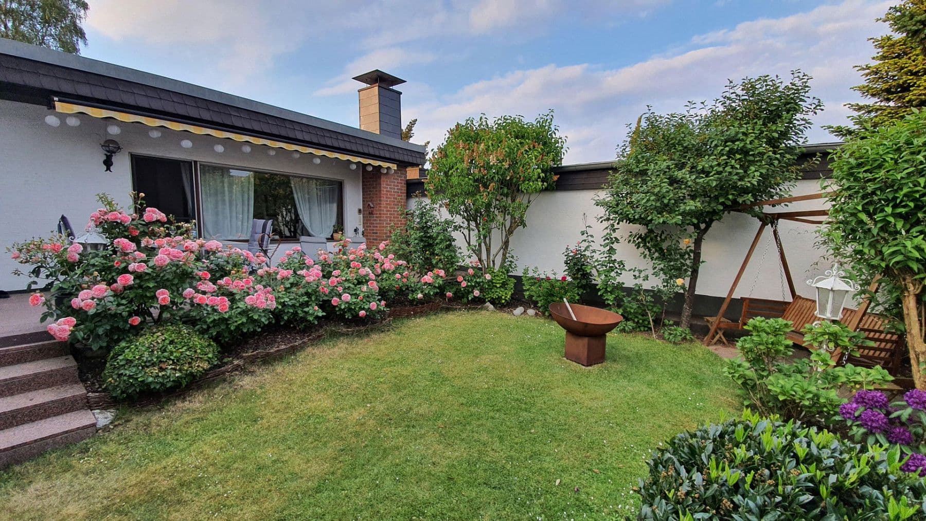 Prodej domu 156 m², pozemek 324 m², Brühl, Severní Porýní-Vestfálsko Prodej domu 156 m², pozemek 324 m², Brühl, Severní Porýní-Vestfálsko