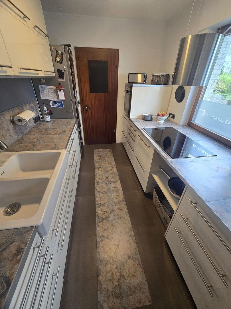 Prodej domu 156 m², pozemek 324 m², Brühl, Severní Porýní-Vestfálsko Prodej domu 156 m², pozemek 324 m², Brühl, Severní Porýní-Vestfálsko