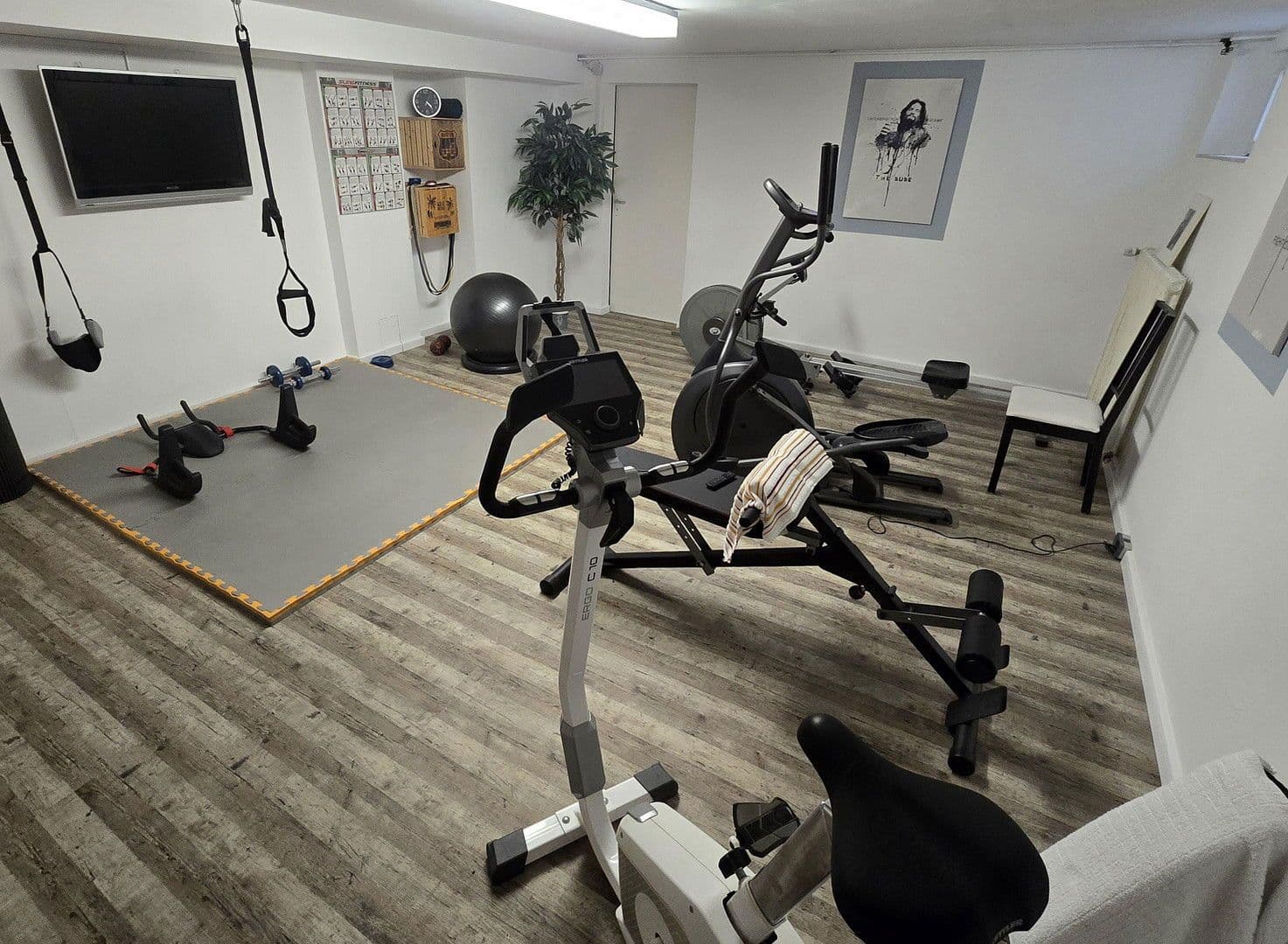 Prodej domu 156 m², pozemek 324 m², Brühl, Severní Porýní-Vestfálsko Prodej domu 156 m², pozemek 324 m², Brühl, Severní Porýní-Vestfálsko