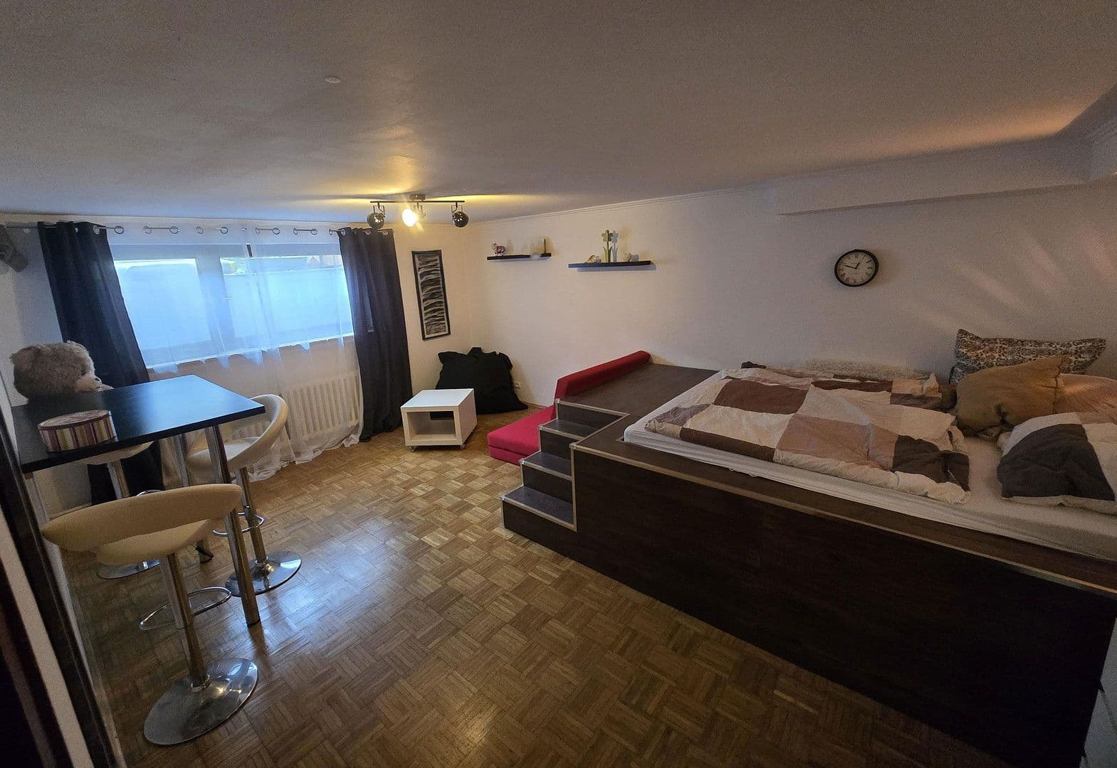 Prodej domu 156 m², pozemek 324 m², Brühl, Severní Porýní-Vestfálsko Prodej domu 156 m², pozemek 324 m², Brühl, Severní Porýní-Vestfálsko