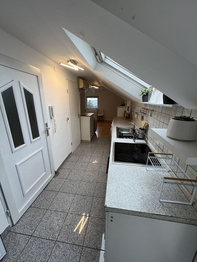 Pronájem bytu 2+1 53 m², Grosse Falterstrasse , 58, Stuttgart, Bádensko-Württembersko Pronájem bytu 2+1 53 m², Grosse Falterstrasse , 58, Stuttgart, Bádensko-Württembersko