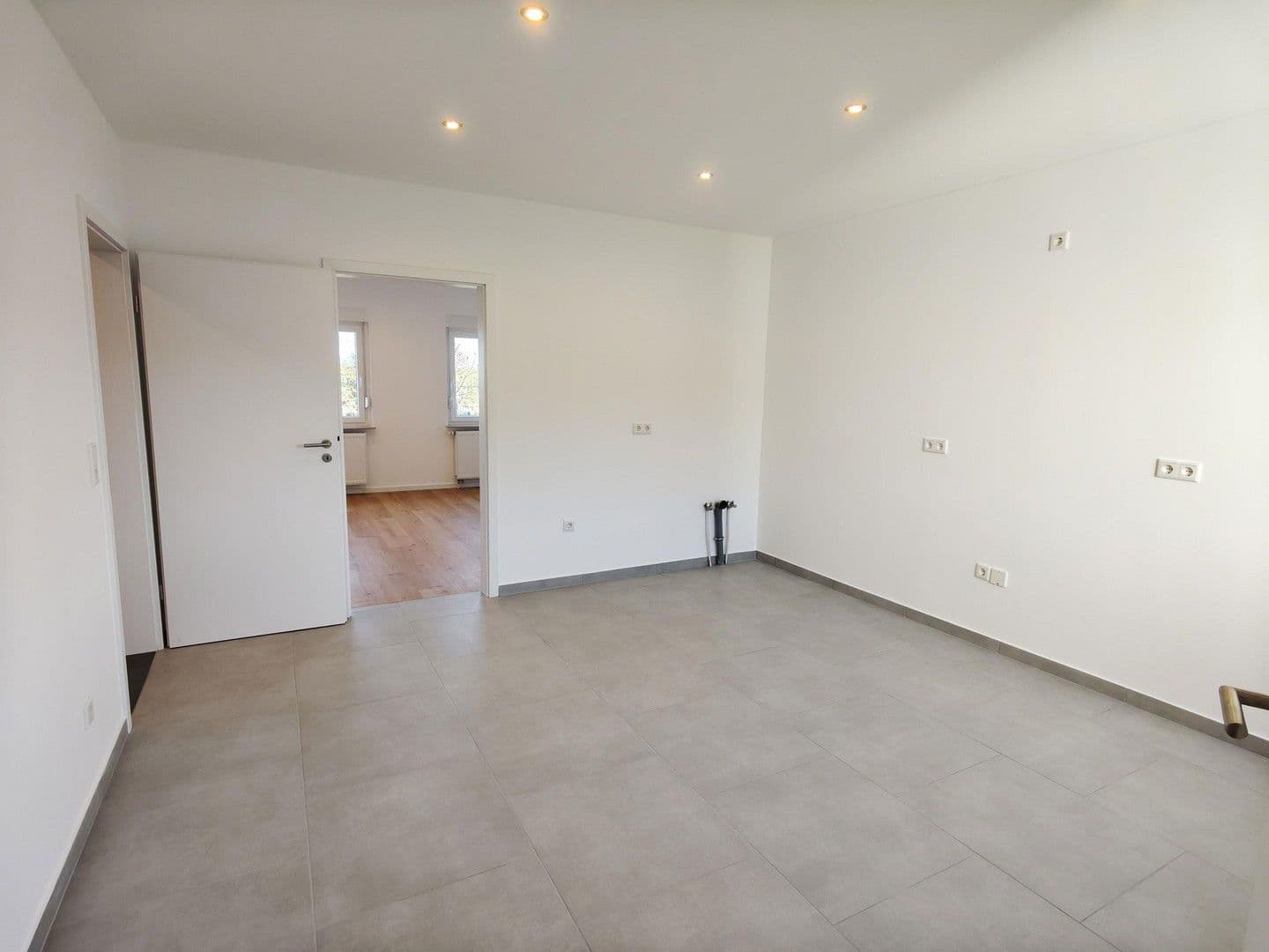 Pronájem domu 110 m², pozemek 875 m², Werther (Westf.), Severní Porýní-Vestfálsko Pronájem domu 110 m², pozemek 875 m², Werther (Westf.), Severní Porýní-Vestfálsko