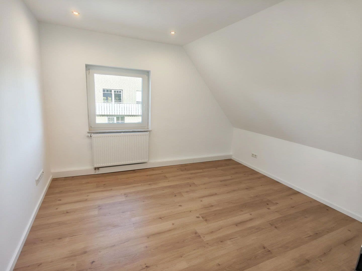 Pronájem domu 110 m², pozemek 875 m², Werther (Westf.), Severní Porýní-Vestfálsko Pronájem domu 110 m², pozemek 875 m², Werther (Westf.), Severní Porýní-Vestfálsko