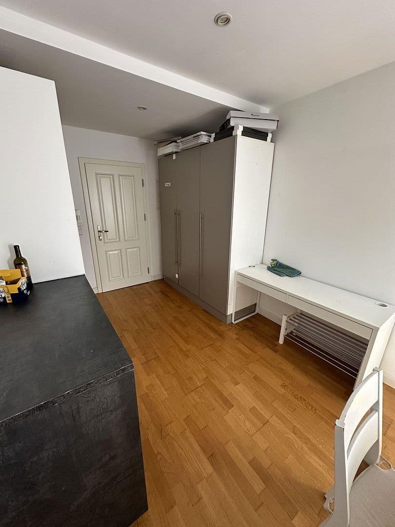 Pronájem bytu 1+kk 50 m², Ludwigsburg, Bádensko-Württembersko Pronájem bytu 1+kk 50 m², Ludwigsburg, Bádensko-Württembersko