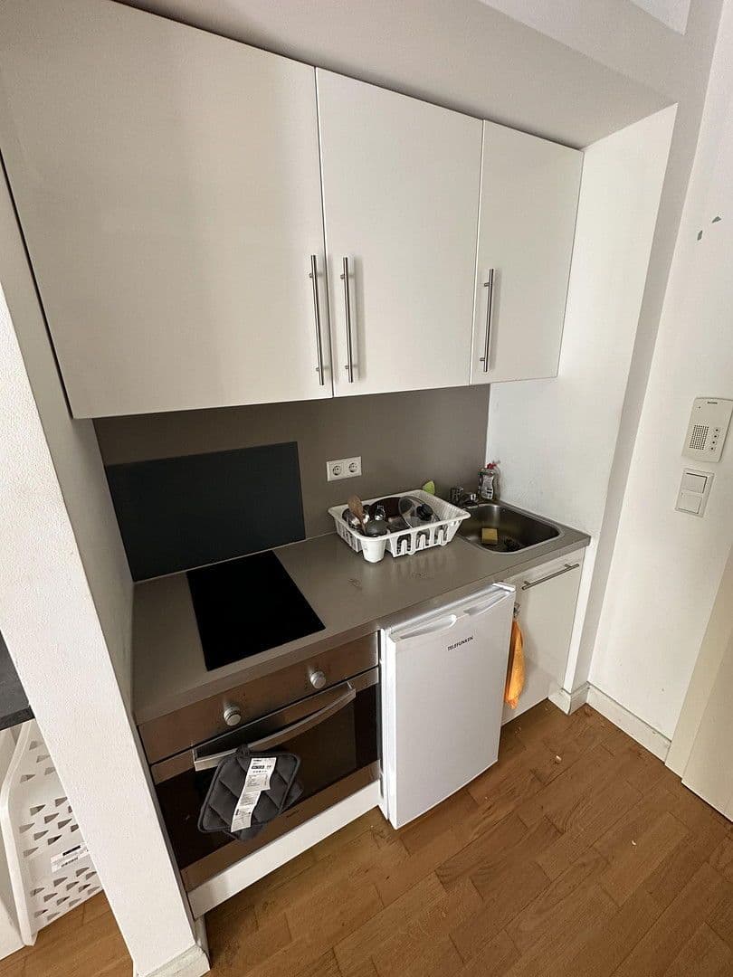 Pronájem bytu 1+kk 50 m², Ludwigsburg, Bádensko-Württembersko Pronájem bytu 1+kk 50 m², Ludwigsburg, Bádensko-Württembersko