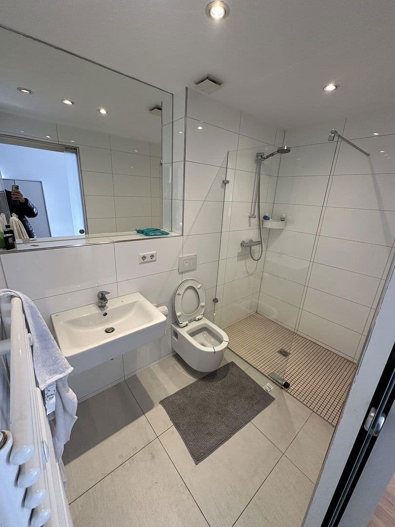 Pronájem bytu 1+kk 50 m², Ludwigsburg, Bádensko-Württembersko Pronájem bytu 1+kk 50 m², Ludwigsburg, Bádensko-Württembersko