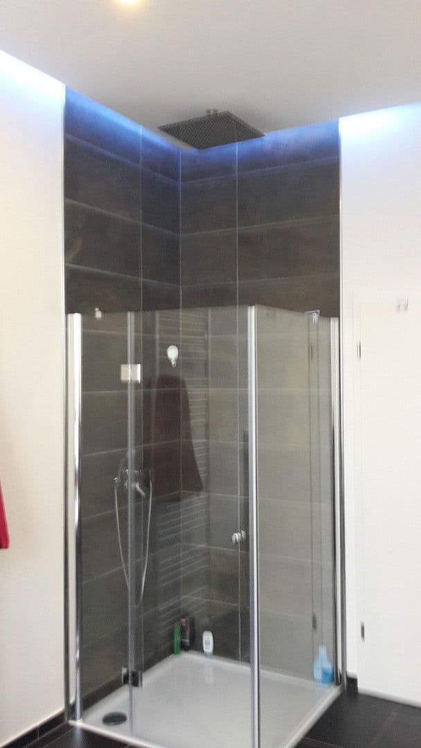 Prodej domu 1.955 m², pozemek 2.072 m², Uslar, Dolní Sasko Prodej domu 1.955 m², pozemek 2.072 m², Uslar, Dolní Sasko