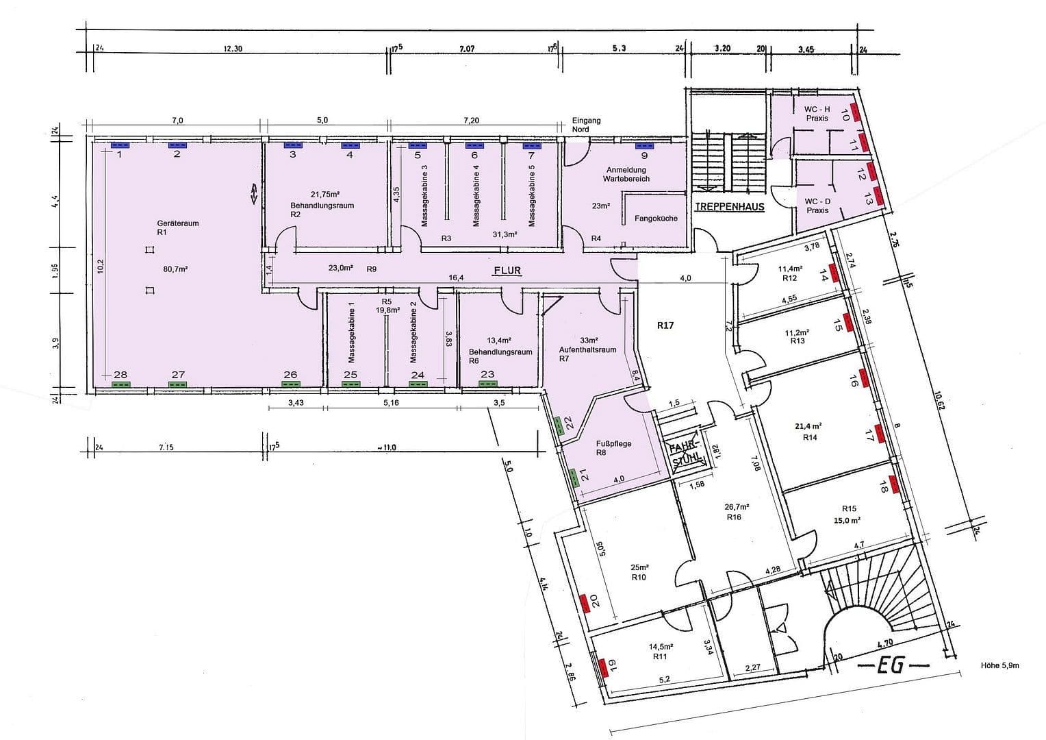 Prodej domu 1.955 m², pozemek 2.072 m², Uslar, Dolní Sasko Prodej domu 1.955 m², pozemek 2.072 m², Uslar, Dolní Sasko