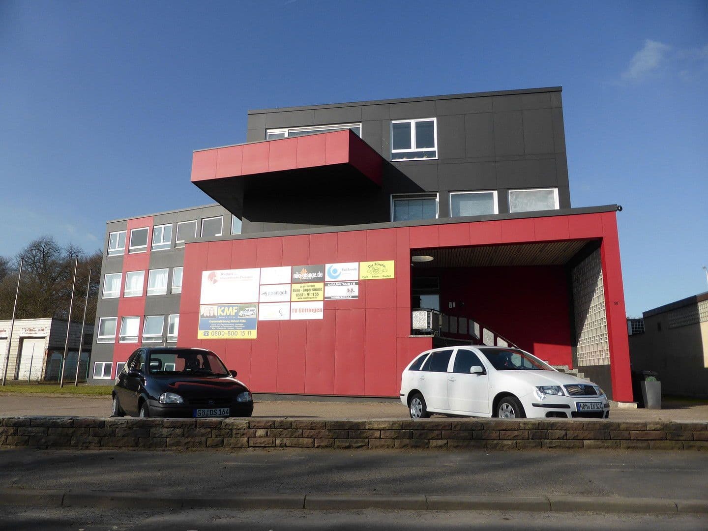 Prodej domu 1.955 m², pozemek 2.072 m², Uslar, Dolní Sasko Prodej domu 1.955 m², pozemek 2.072 m², Uslar, Dolní Sasko