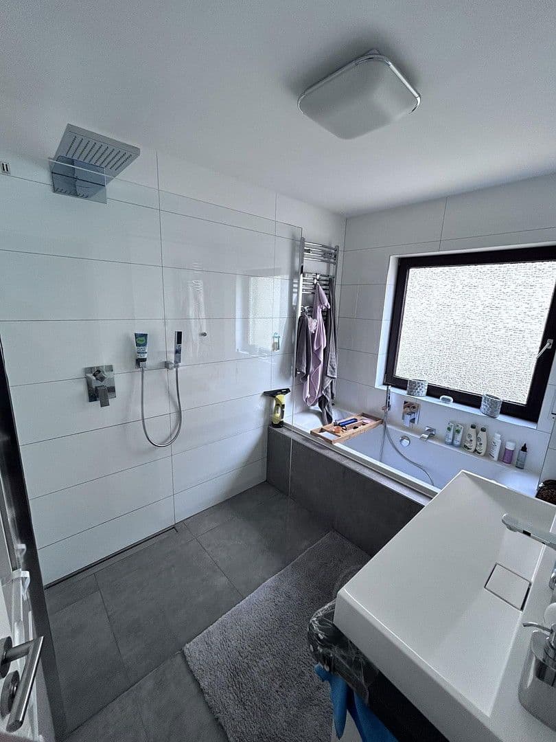 Prodej bytu 3+1 93 m², Rödermark, Hessen Prodej bytu 3+1 93 m², Rödermark, Hessen