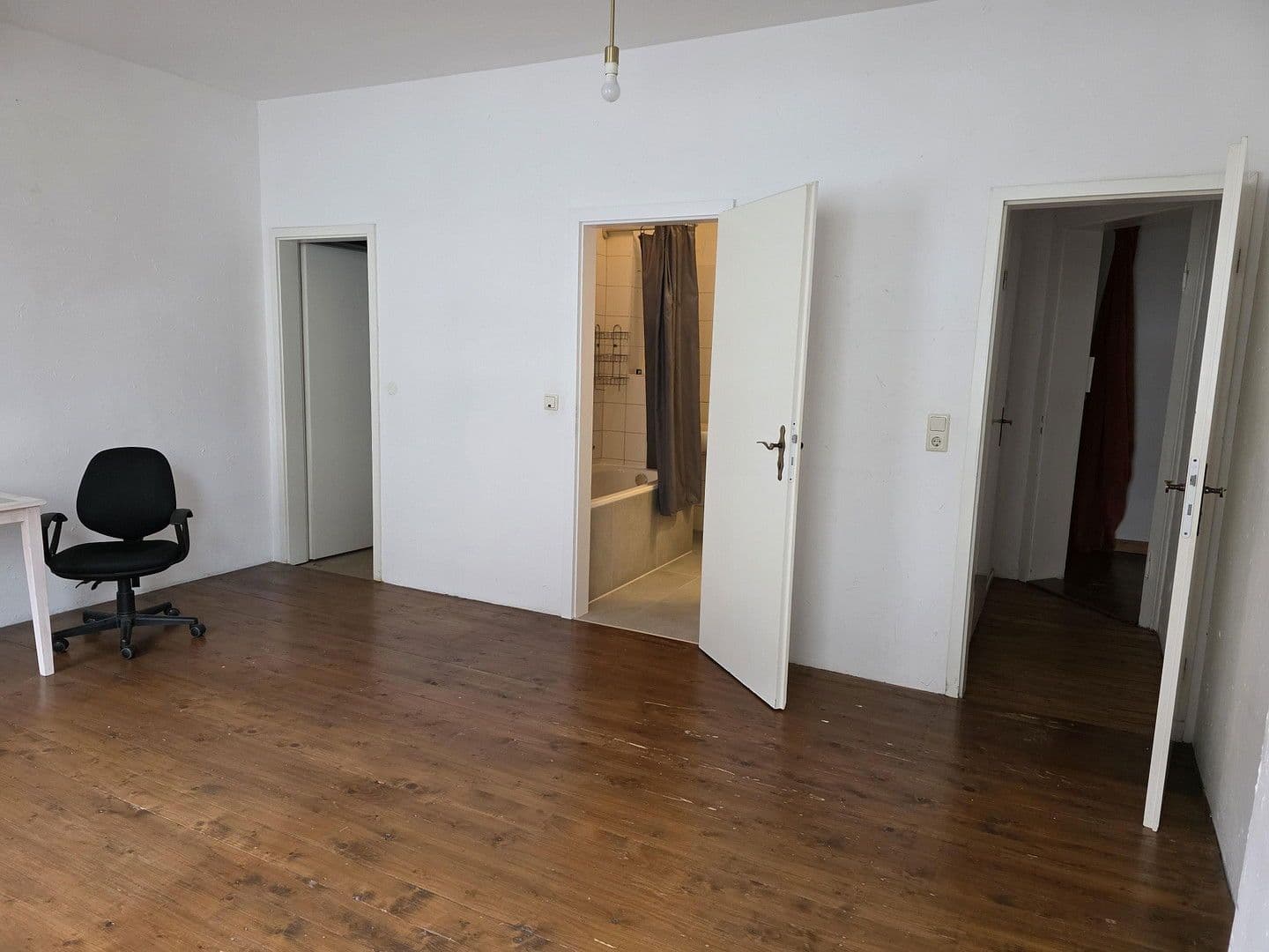 Prodej bytu 4+1 94 m², Hannover, Dolní Sasko Prodej bytu 4+1 94 m², Hannover, Dolní Sasko