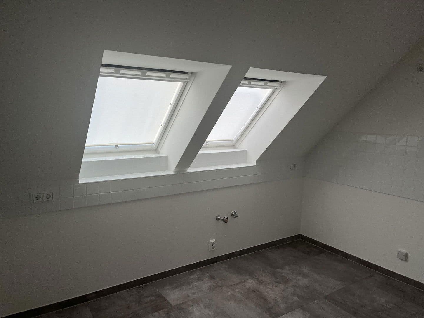 Prodej bytu 2+1 55 m², Erich Weinert Straße 13, Ludwigsfelde, Braniborsko Prodej bytu 2+1 55 m², Erich Weinert Straße 13, Ludwigsfelde, Braniborsko