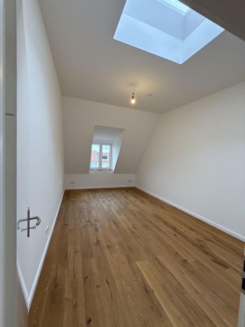 Pronájem bytu 2+1 87 m², Rheinstraße, Berlin, Berlín Pronájem bytu 2+1 87 m², Rheinstraße, Berlin, Berlín